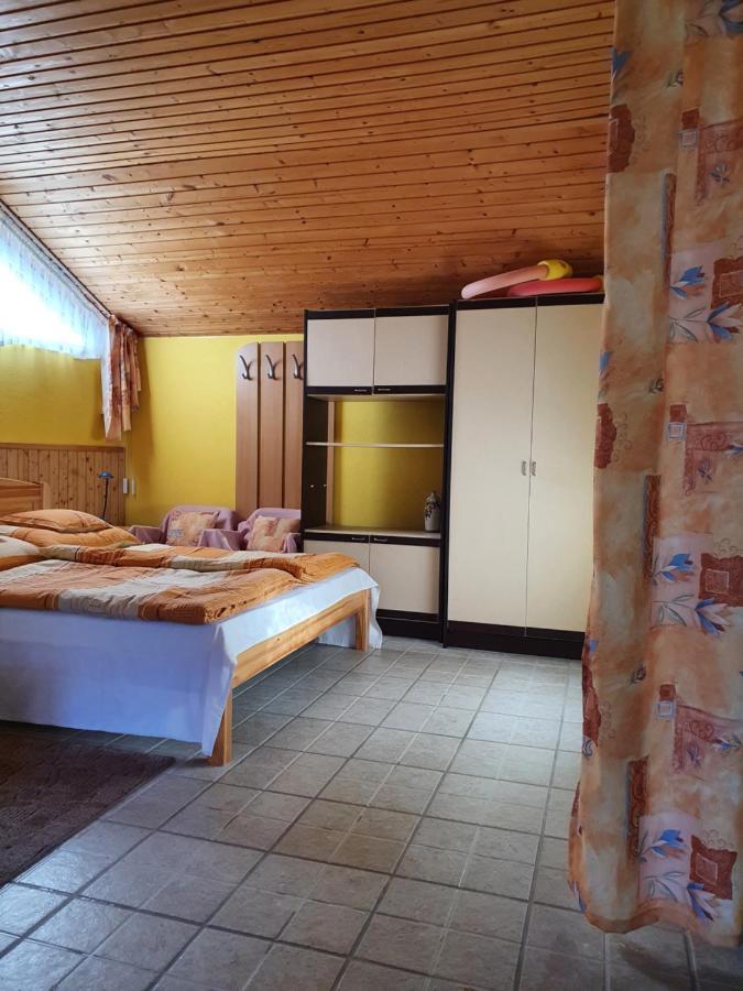 Anna Apartman Heviz Ngoại thất bức ảnh