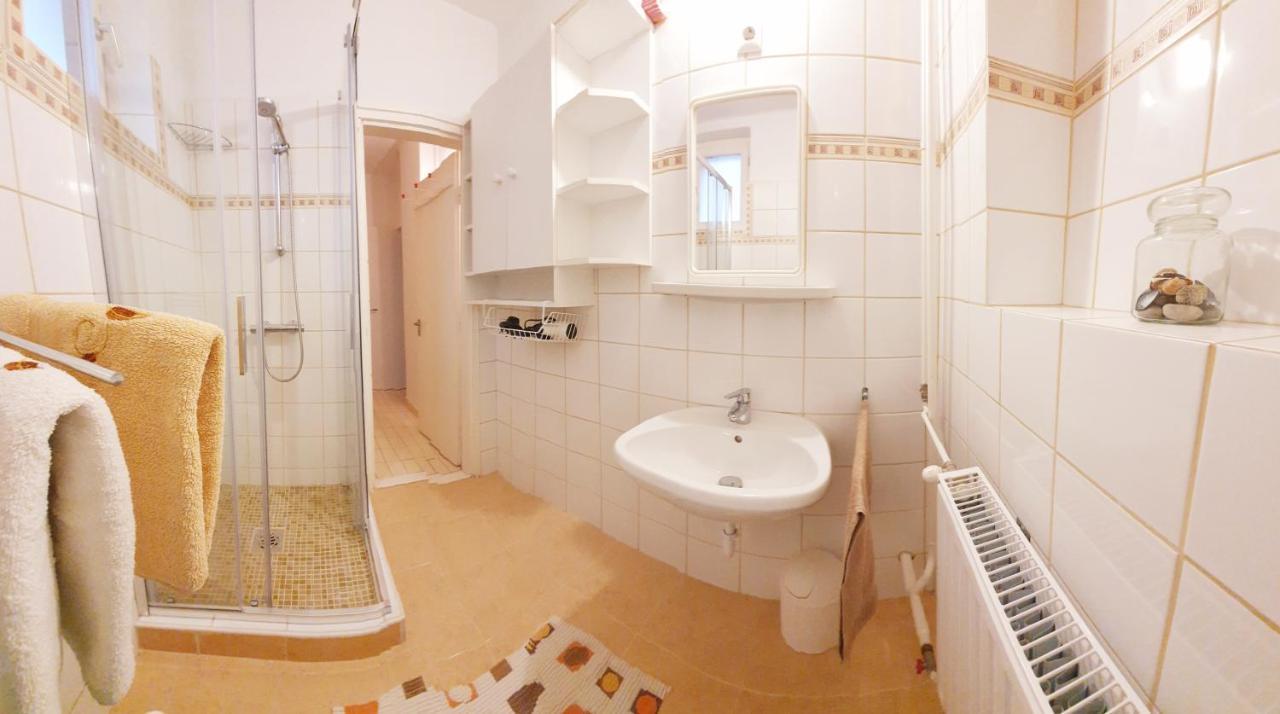 Anna Apartman Heviz Ngoại thất bức ảnh