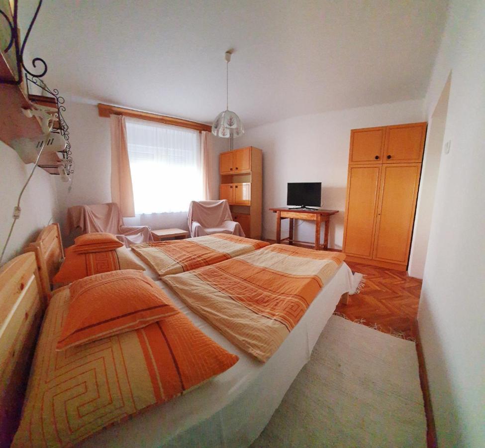 Anna Apartman Heviz Ngoại thất bức ảnh